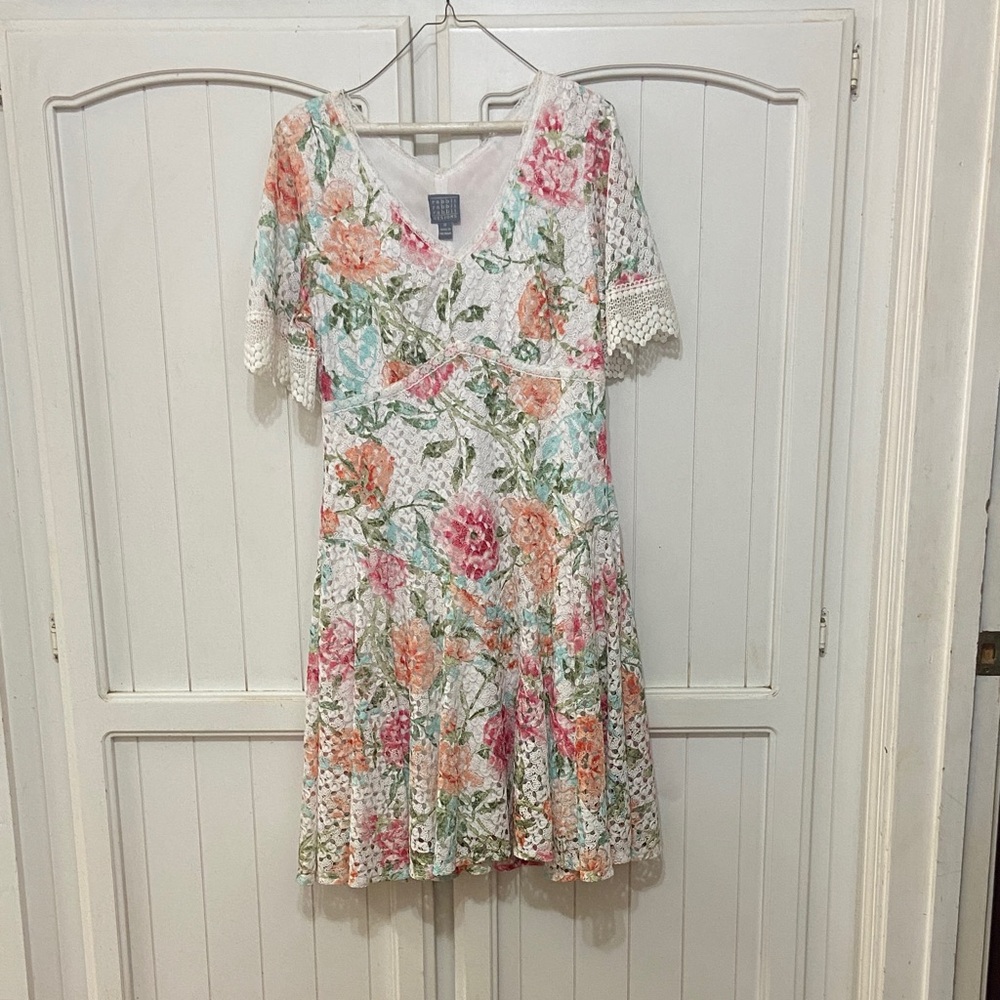 Rabbit Rabbit Rabbit Floral Lace Midi Dress - Pink, Green, White